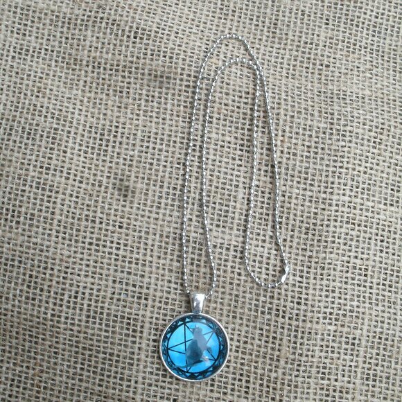 Black Cat Pentacle Glass Cabochon Pendant Necklace - Picture 4 of 14